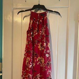 White House Black Market Sheath Floral Dress